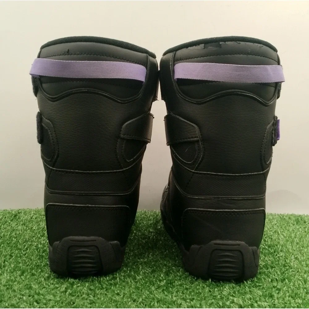 LIQUID Mini Cirrus Snowboard Boots Youth Size 6 Black Purple Snow Shoes Straps